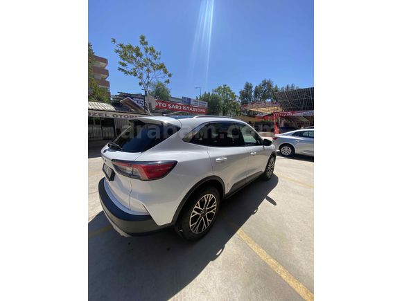 Sahibinden Ford Kuga 1.5 EcoBlue Titanium 2021 Model 