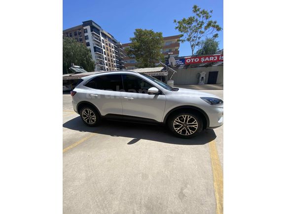 Sahibinden Ford Kuga 1.5 EcoBlue Titanium 2021 Model 