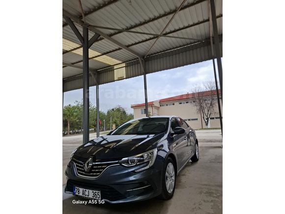 Sahibinden Renault Megane 1.3 TCe Touch 2025 Model