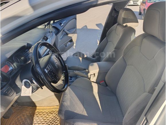 Sahibinden Citroen C5 1.6 e-HDi Confort 2012 Model