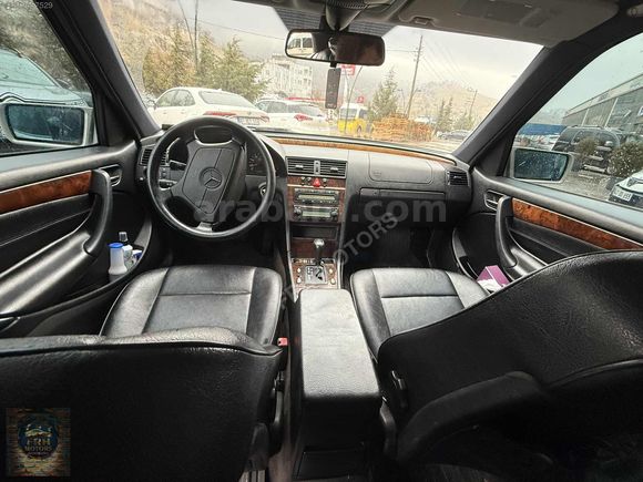 İLK ELDEN ORJINAL KM ŞATIŞTA