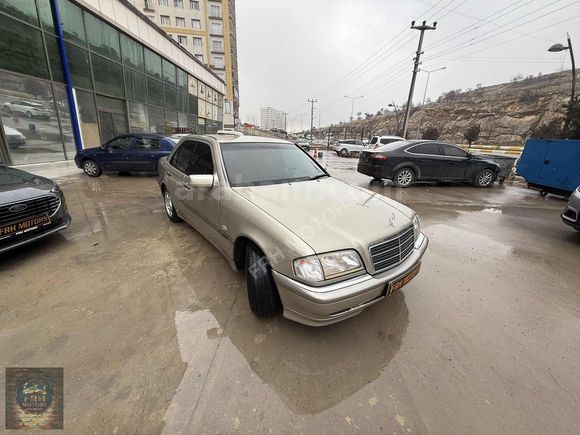 İLK ELDEN ORJINAL KM ŞATIŞTA