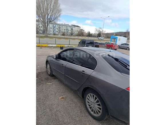Sahibinden Renault Laguna 2.0 dCi Privilege 2008 Model