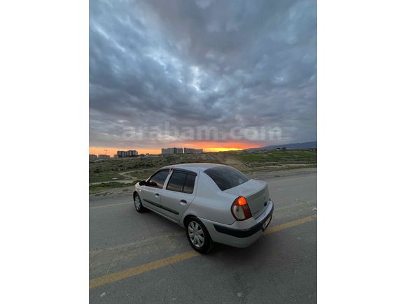 Sahibinden Renault Clio 1.4 Alize 2005 Model 