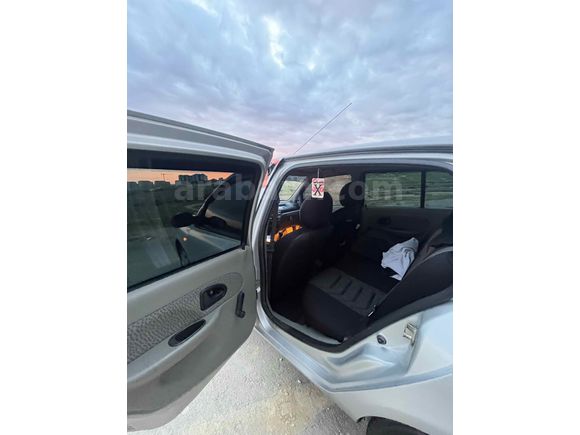 Sahibinden Renault Clio 1.4 Alize 2005 Model 