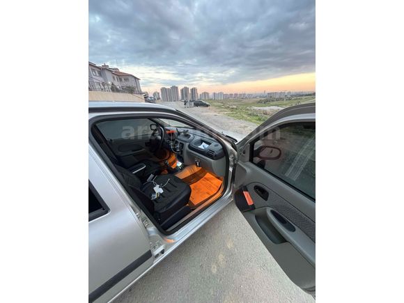 Sahibinden Renault Clio 1.4 Alize 2005 Model 