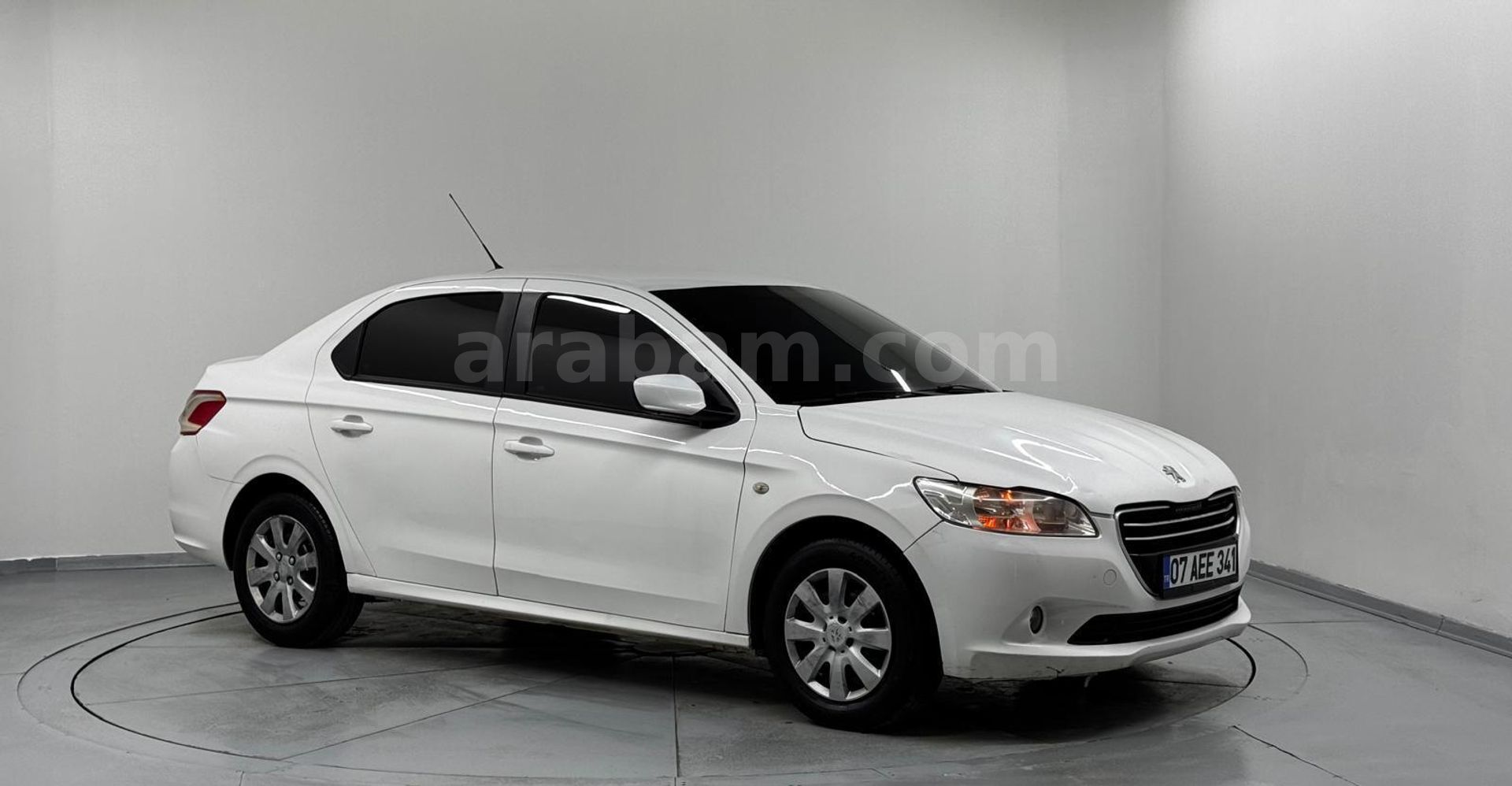 Sahibinden Peugeot 301 1.6 HDi Access 2016 Model Van 235.000 km