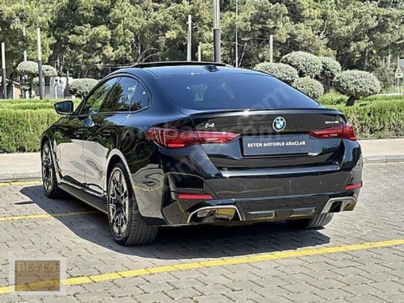 İ4 eDRİVE 40 MSPORT HATASIZ TABA HARMAN SHADOW ADAPTİF E.BAGAJ