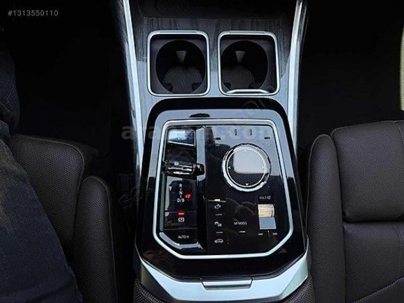 VRD AUTO 2024 BAYİ M60 i7