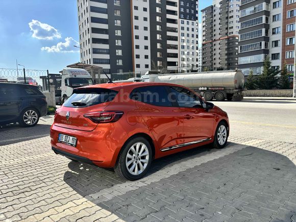 Sahibinden Renault Clio 1.0 TCe Touch 2023 Model 