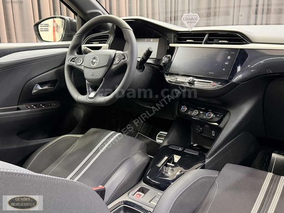 2025 CORSA / ELEKTRİKLİ / HATASIZ / CAM TAVAN / OTONOM / ISITMA