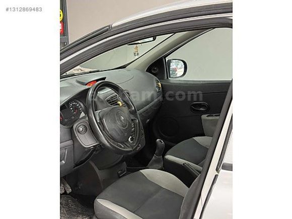 HASAR KAYITSIZ DEĞİŞENSİZ 2010 MODEL RENAULT CLIO