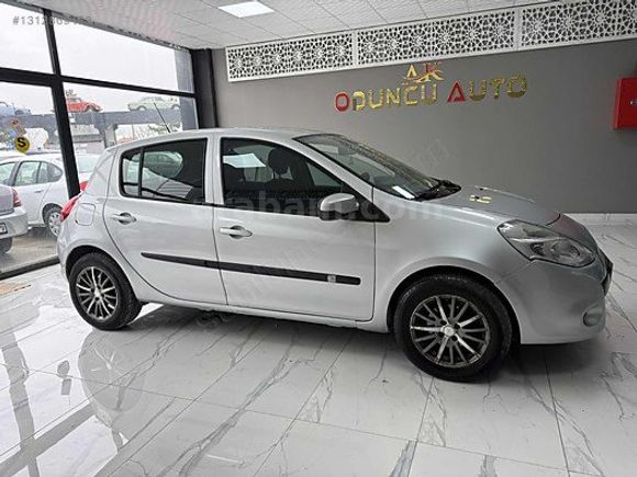 HASAR KAYITSIZ DEĞİŞENSİZ 2010 MODEL RENAULT CLIO