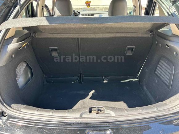 SAHİBİNDEN TEMİZ - 101 BİN KM’DE CİTROËN C3 1.4 VTi