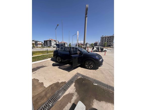 Sahibinden Citroen C4 X 1.2 PureTech Shine 2024 Model 