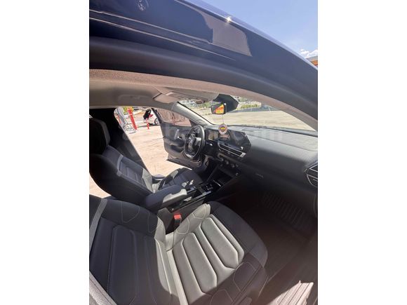 Sahibinden Citroen C4 X 1.2 PureTech Shine 2024 Model 