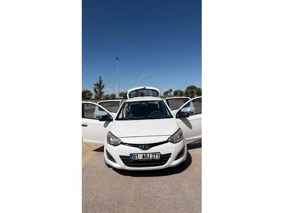 Sahibinden Hyundai i20 1.2 D-CVVT Jump 2014 Model Adana 137.500 km