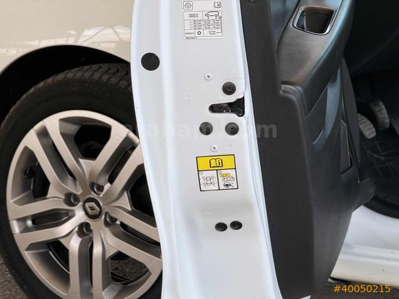 HATASIZ 2019 CLIO 1.5 dCI