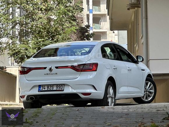 2018 MEGANE OTOMATİK TOUCH EDC 219BİN KM'DE...