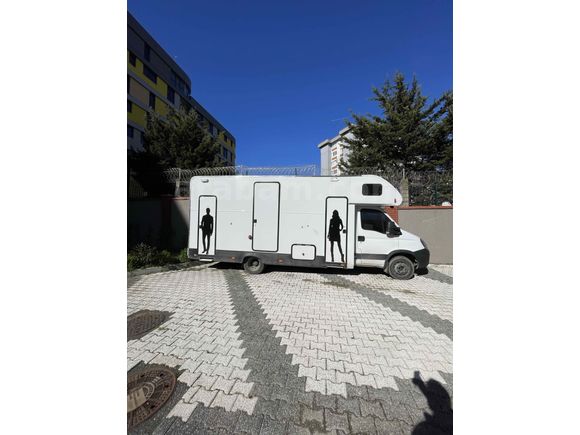 Acil tuvalet karavanı