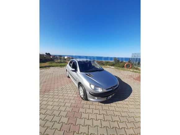 Sahibinden Peugeot 206 1.4 XR 2002 Model Gri (Gümüş)