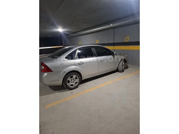 Sahibinden Ford Focus 1.6 TDCi Trend 2011 Model