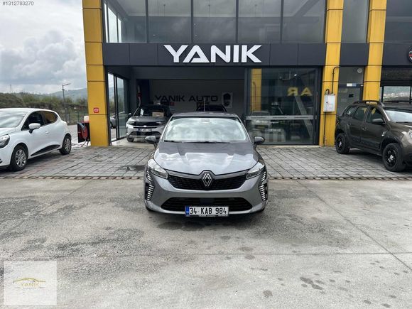 2023 MODEL RENAULT CLİO 1.0 Tce EQUILIBRE HATASIZ 29.000 KM %20