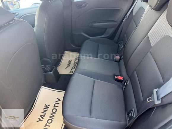 2023 MODEL RENAULT CLİO 1.0 Tce EQUILIBRE HATASIZ 29.000 KM %20