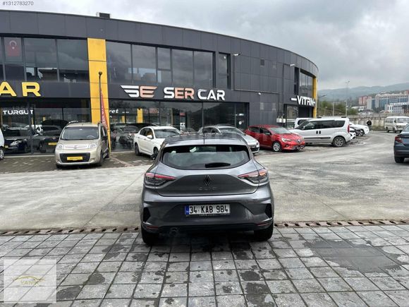2023 MODEL RENAULT CLİO 1.0 Tce EQUILIBRE HATASIZ 29.000 KM %20