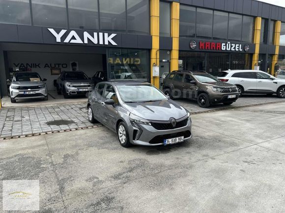 2023 MODEL RENAULT CLİO 1.0 Tce EQUILIBRE HATASIZ 29.000 KM %20
