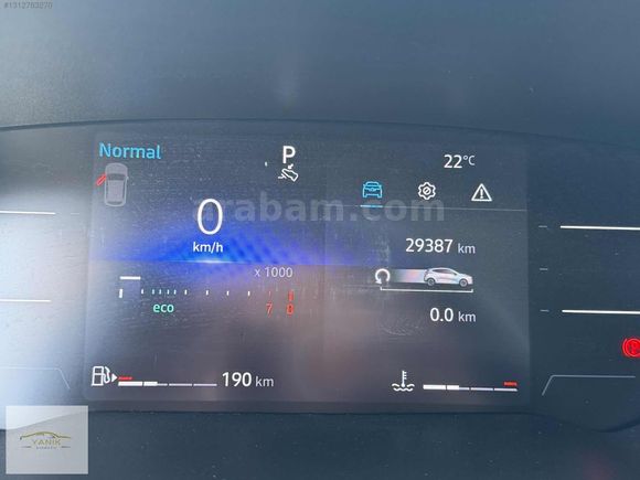 2023 MODEL RENAULT CLİO 1.0 Tce EQUILIBRE HATASIZ 29.000 KM %20