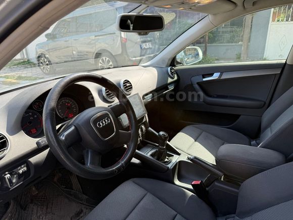 2011 MODEL AUDİ A3 1.6 LPGLİ 185000 KM BOYASIZ