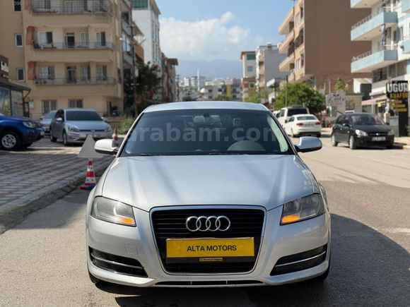 2011 MODEL AUDİ A3 1.6 LPGLİ 185000 KM BOYASIZ