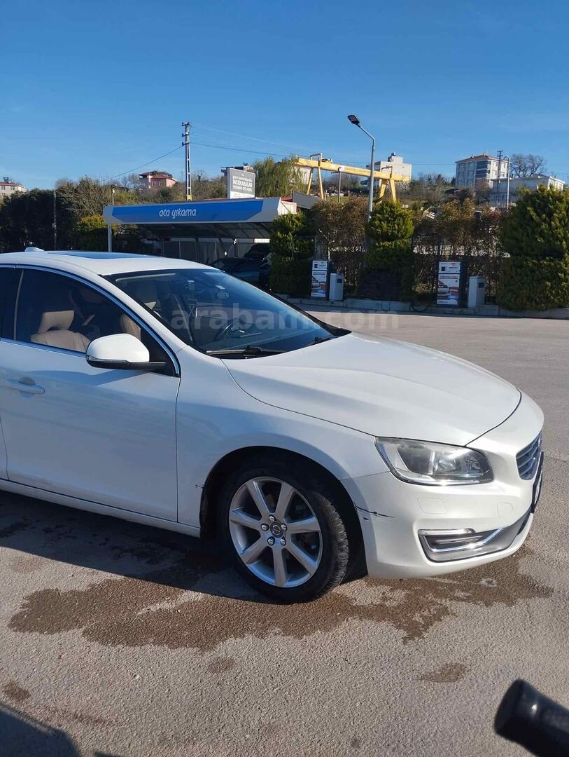 Sahibinden Volvo S60 1.5 T3 Advance 2018 Model Sinop 211.500 km Beyaz 3