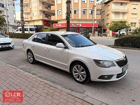 2014 SKODA SUPERB HATASIZ BOYASIZ DEĞİŞENSİZ EKSPERTİZLİ BAKIMLI