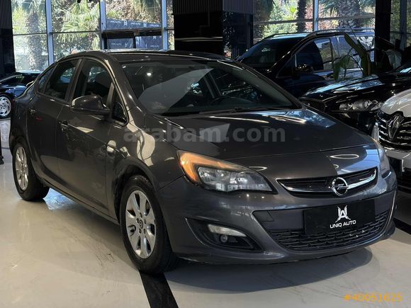 | UNIQ AUTO | 2016 OPEL ASTRA DESING OTOMATIK
