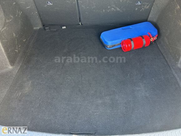 ERNAZ OTO'DAN Renault Megane KREDİ KARTINA 12 TAKSİT