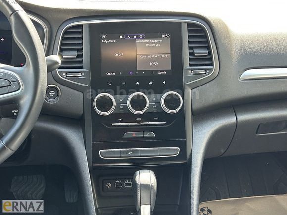ERNAZ OTO'DAN Renault Megane KREDİ KARTINA 12 TAKSİT