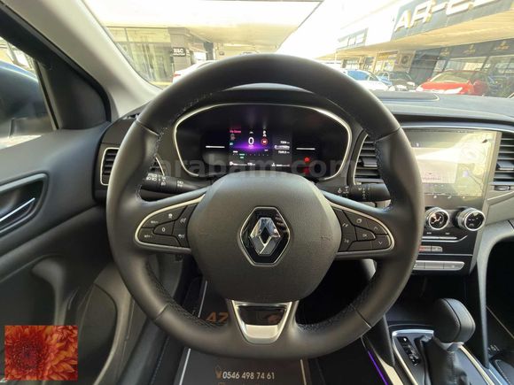 BOYASIZ 7.300 KM 2025 MODEL İCON CAM TAVAN KOLTUK ISITMA