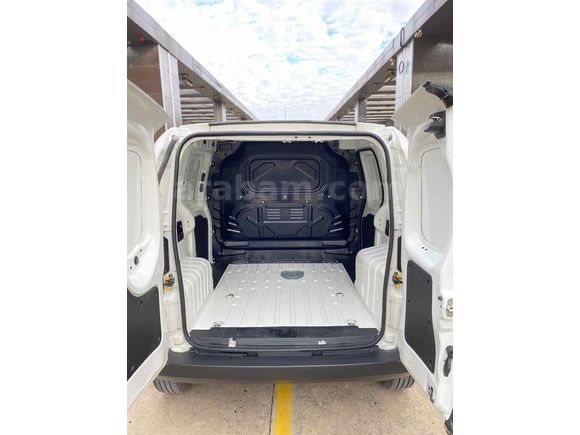 Sahibinden Fiat Fiorino Cargo 1.3 Multijet 2023 Model 