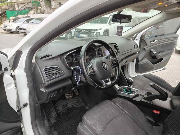 Sahibinden Renault Megane 1.5 dCi Touch 2017 Model 