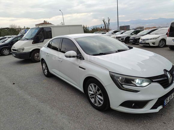 Sahibinden Renault Megane 1.5 dCi Touch 2017 Model 