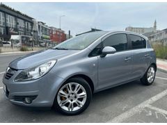 YENİ SAHİBİNİ BEKLİYOR  Opel Corsa 1.4 tam otomatik