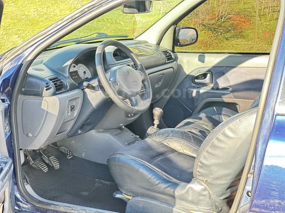 Sahibinden Renault Clio 1.6 RXT 2001 Model 
