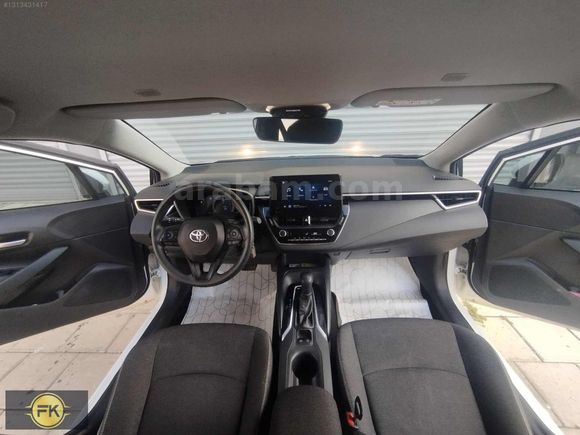 2025 model Toyota Corolla