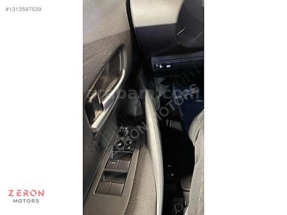 Toyota / Corolla / 1.5 / Vision Plus / Otomatik / 2024 / Hatasız