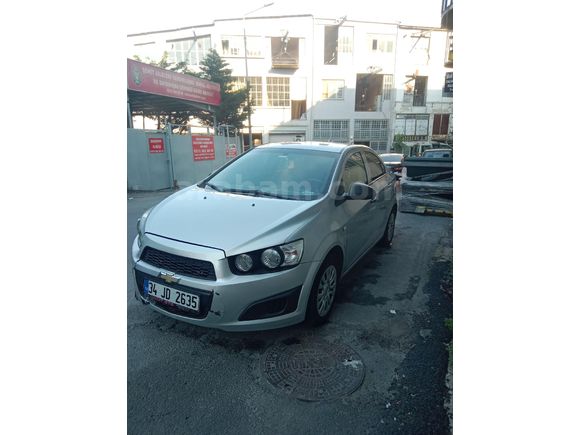 Sahibinden carplay , android auto, start stop, geri görüş kamerası, 8 hava yastığı, motor kondisyon iyi, muayene 1 yıldan fazla var, pazarlık payı var