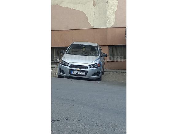 Sahibinden carplay , android auto, start stop, geri görüş kamerası, 8 hava yastığı, motor kondisyon iyi, muayene 1 yıldan fazla var, pazarlık payı var