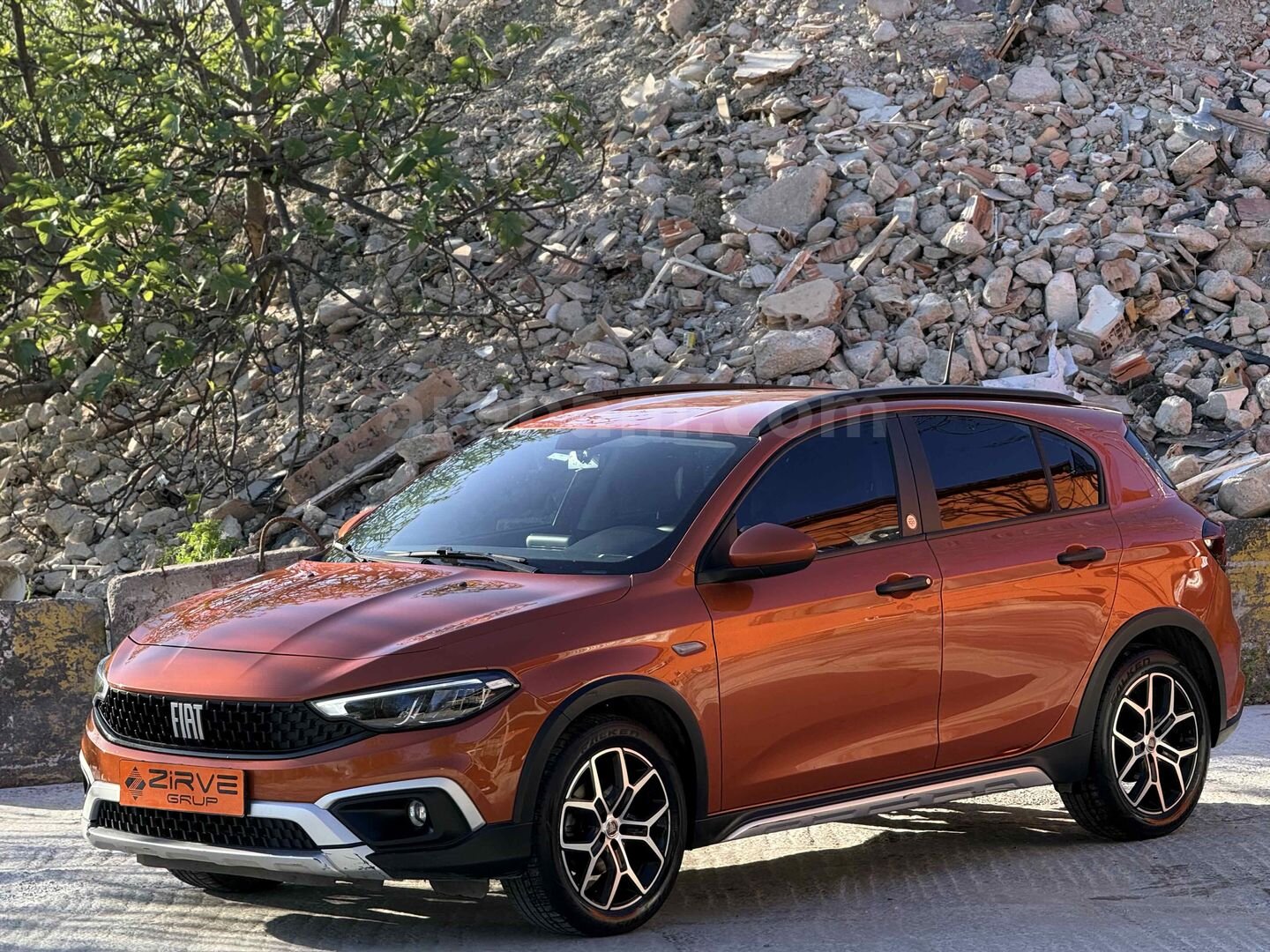 FİAT EGEA CROSS 2023 URBAN PAKET EN DOLUSU HATASIZ BOYASIZ-1.99 ORAN 48 AY TAKSİTLE- 3