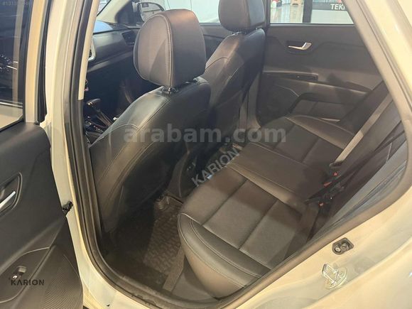 KARION DAN 2021 KIA STONIC ELEGANCE KONFOR HATASIZ AYARINDA